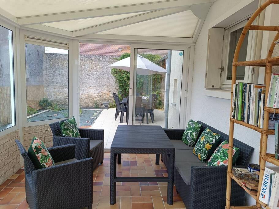 Villa Belle Vie A 30 Metres De La Plage Ver-sur-Mer Exterior photo